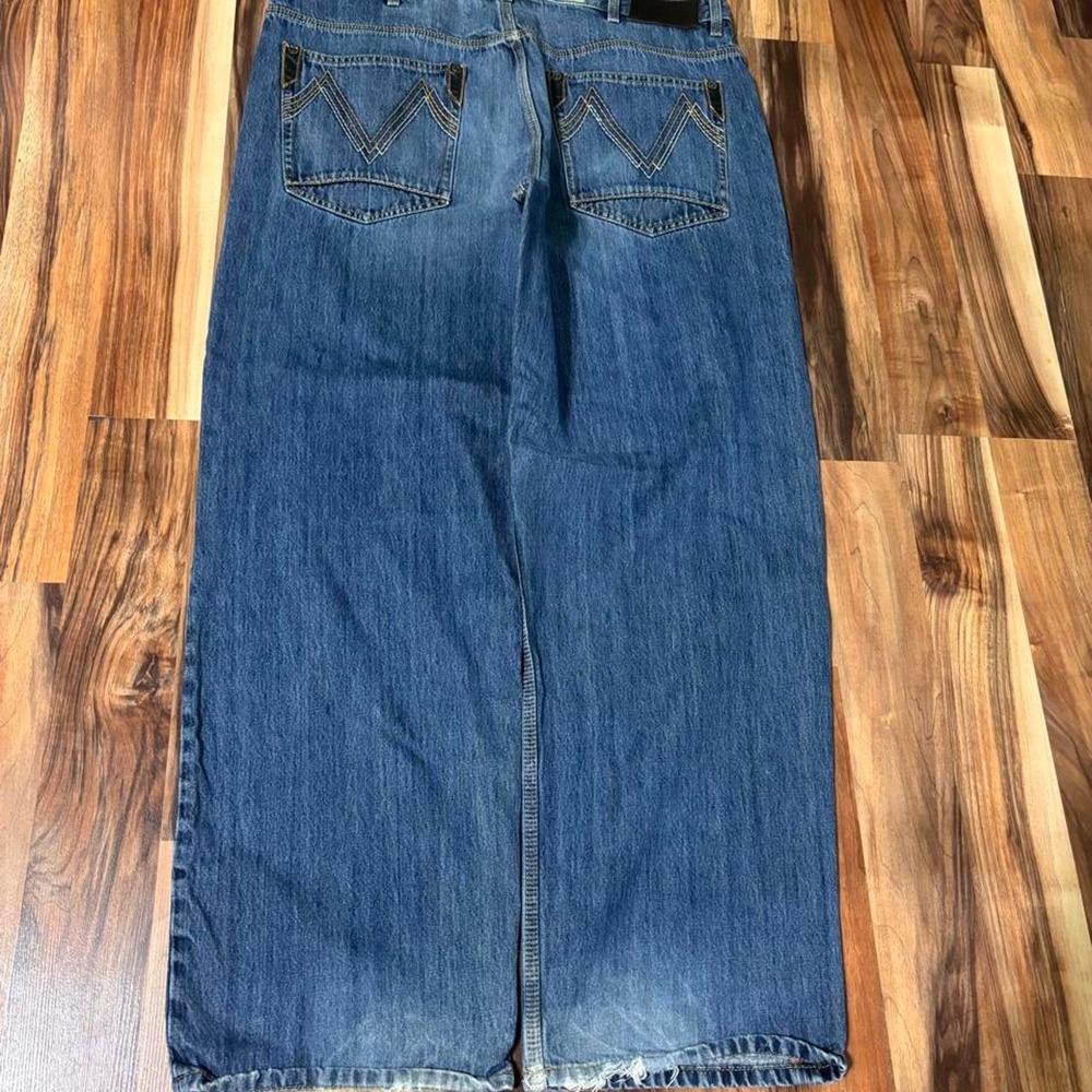 Vintage y2k Baggy Sean John blue jeans with a 40x32 fit